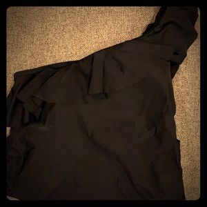 One shoulder black maternity swimsuit (size M)